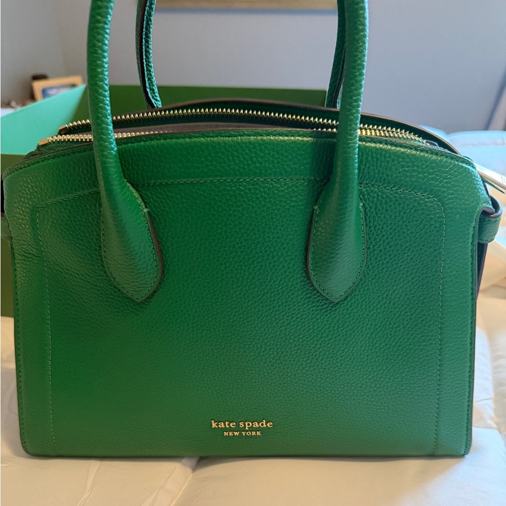 Kate spade purse and matching wallet